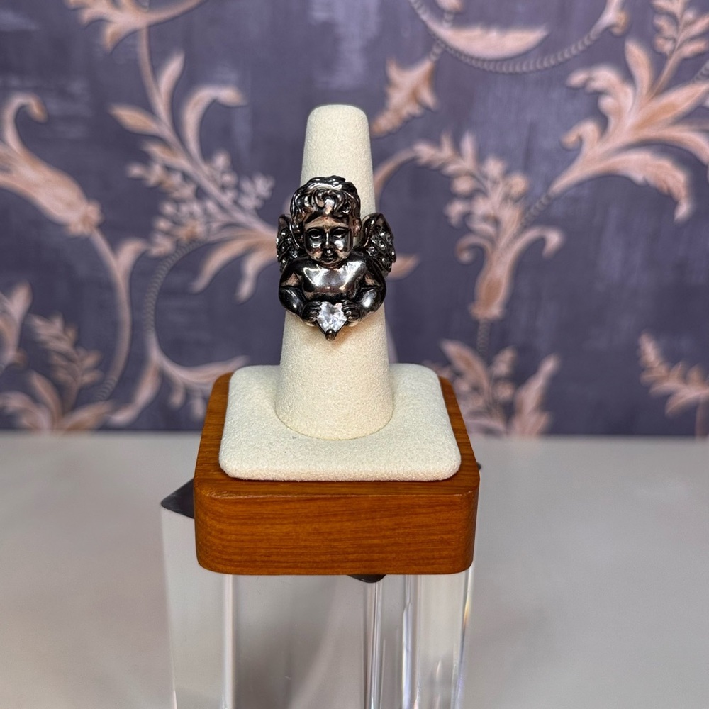 Vintage Estate Silver Toned Angel Ring Size 7 Lot D8